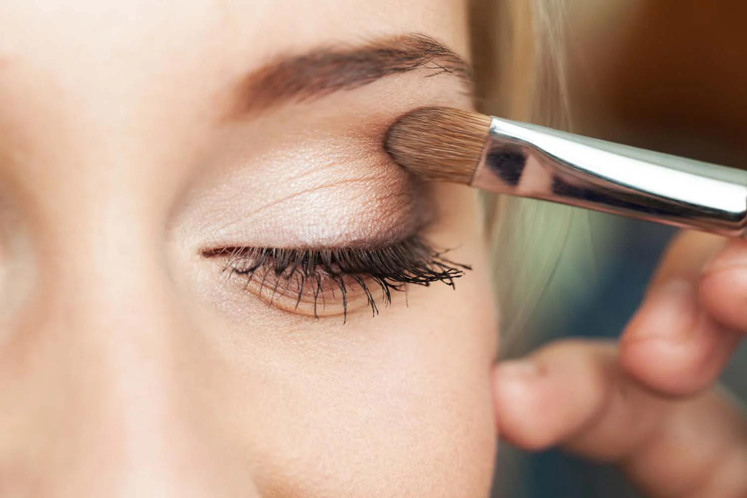 Make Up as Power: Expression, Confidence, and the New Rules of Beauty